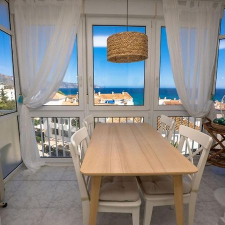 Delfin 5-8 Menyber Apartment Nerja Bagian luar foto